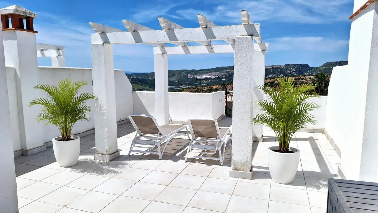 Takvåning i Casares Playa, Casares
