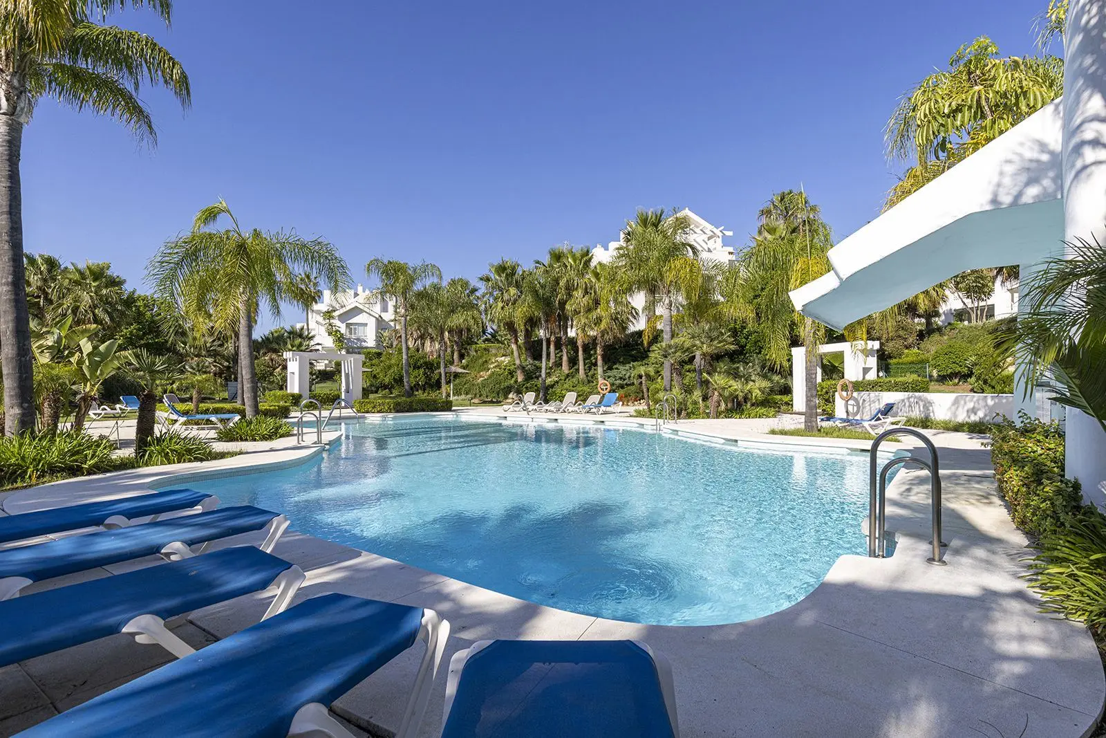 Penthouse w Casares