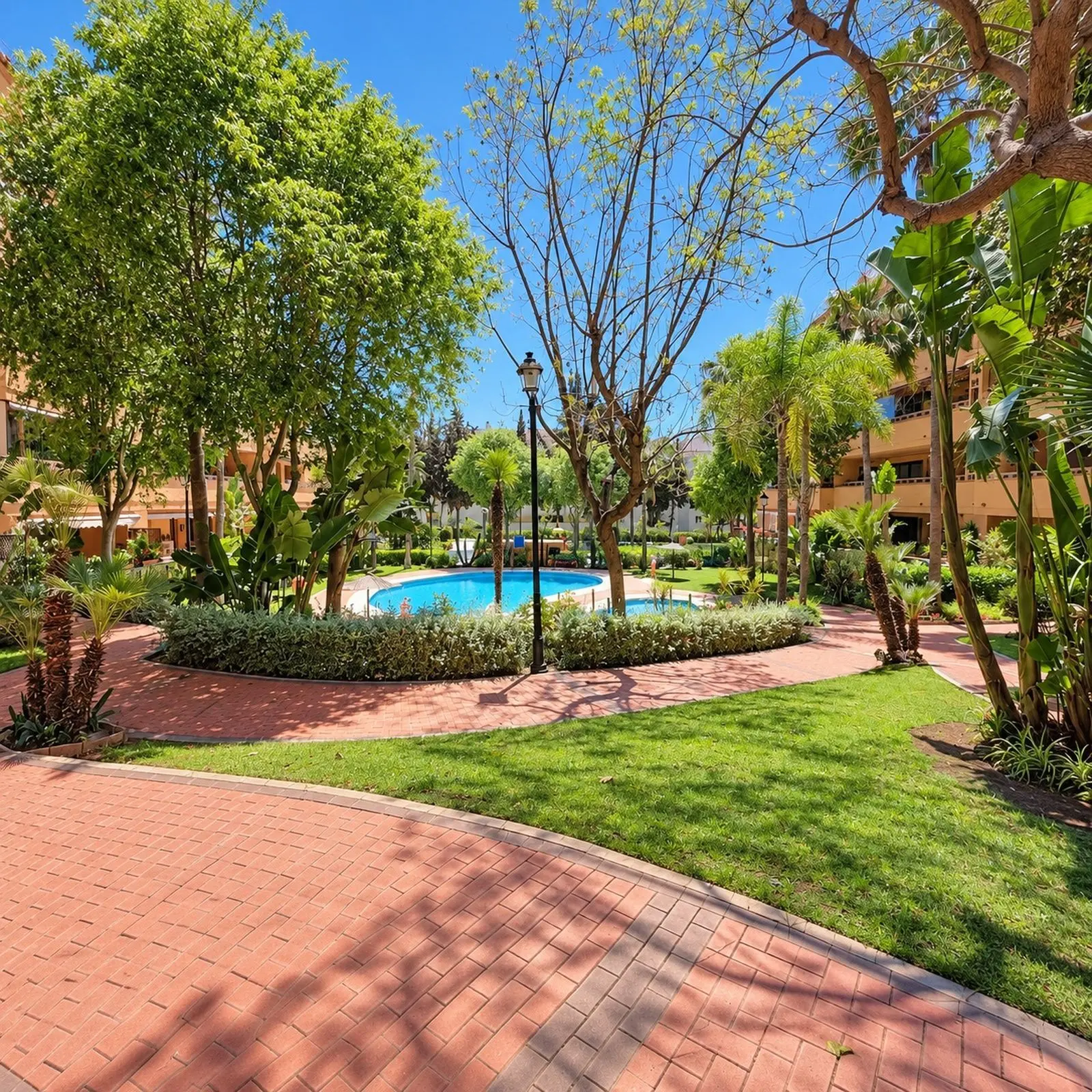 Piso en Golden Mile, Marbella