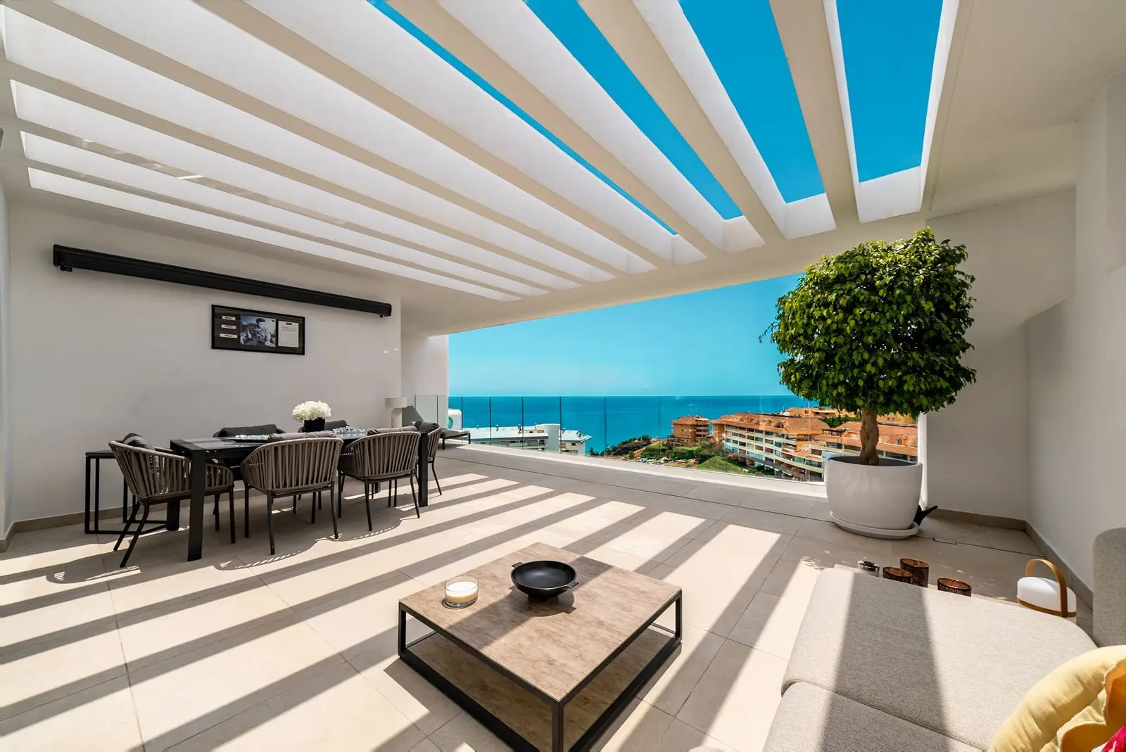 Penthouse w Carvajal, Fuengirola