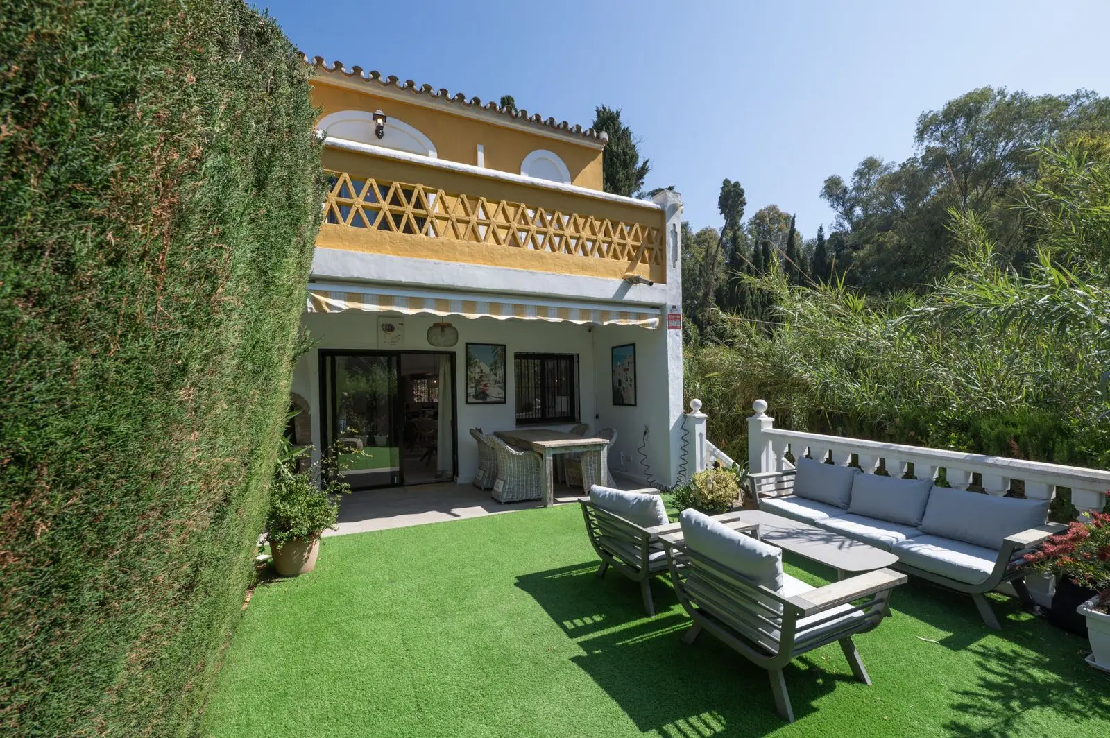 Maison mitoyenne à Calahonda, Mijas