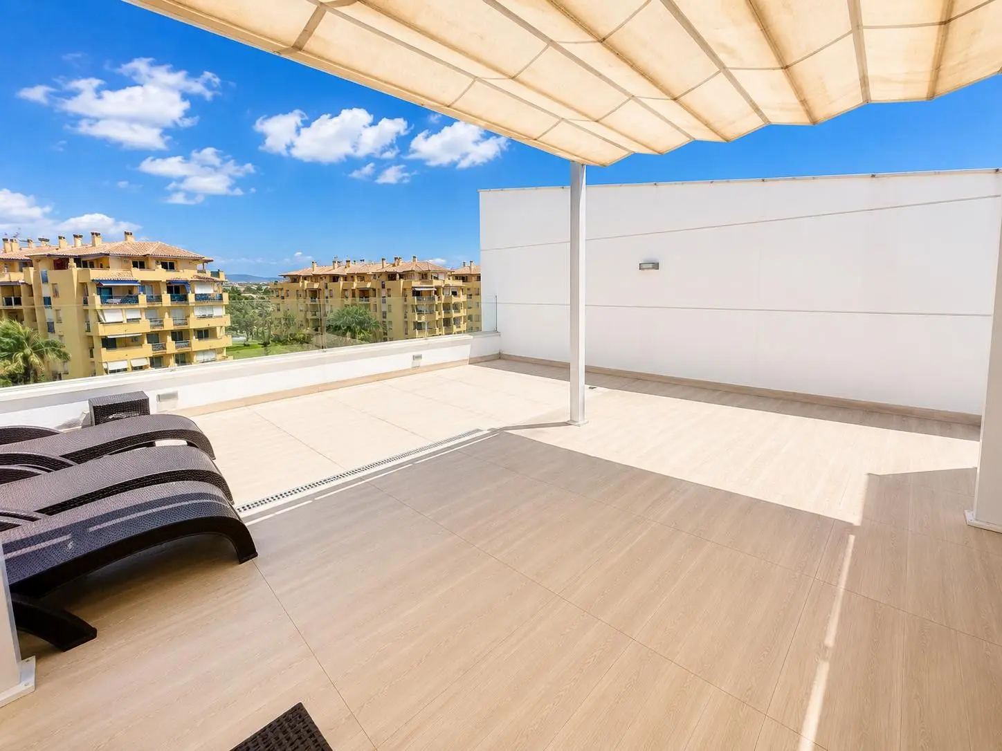 Penthouse à Cortijo Blanco, Marbella