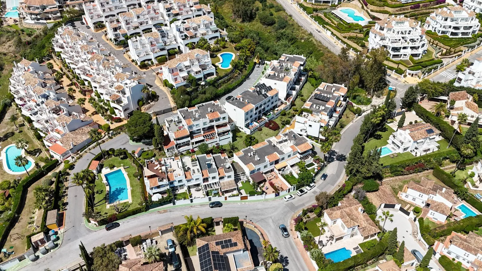 Dom szeregowy w Nueva Andalucía, Marbella