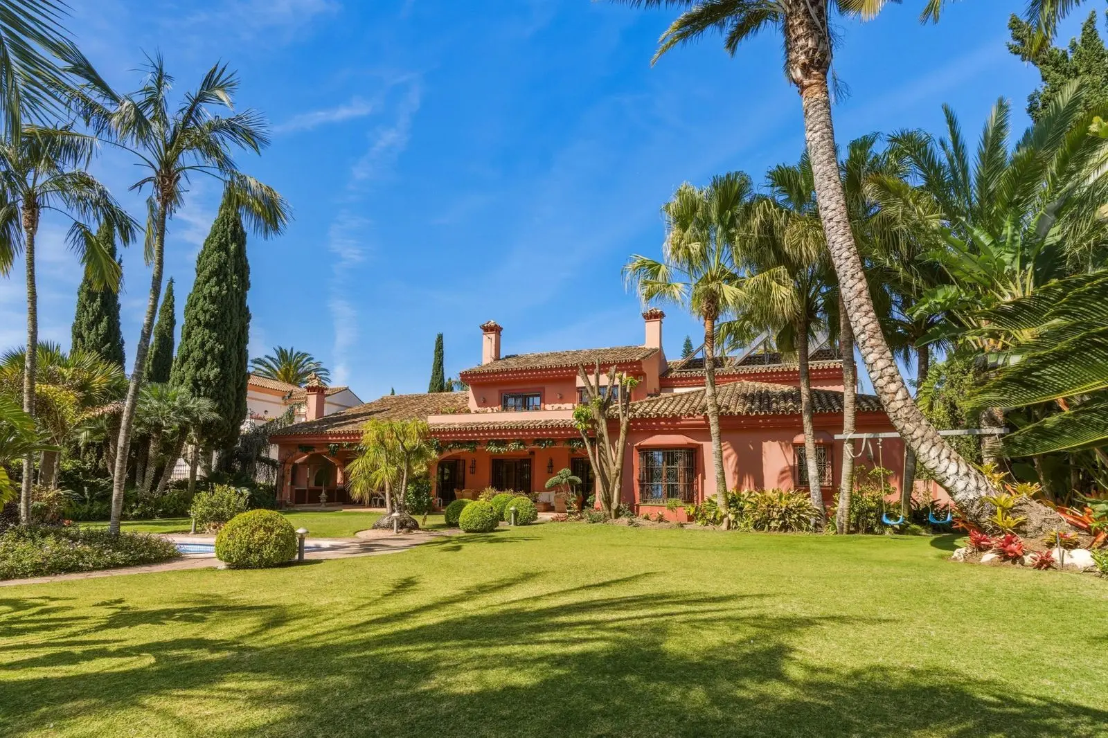 Villa in Guadalmina Alta, Marbella