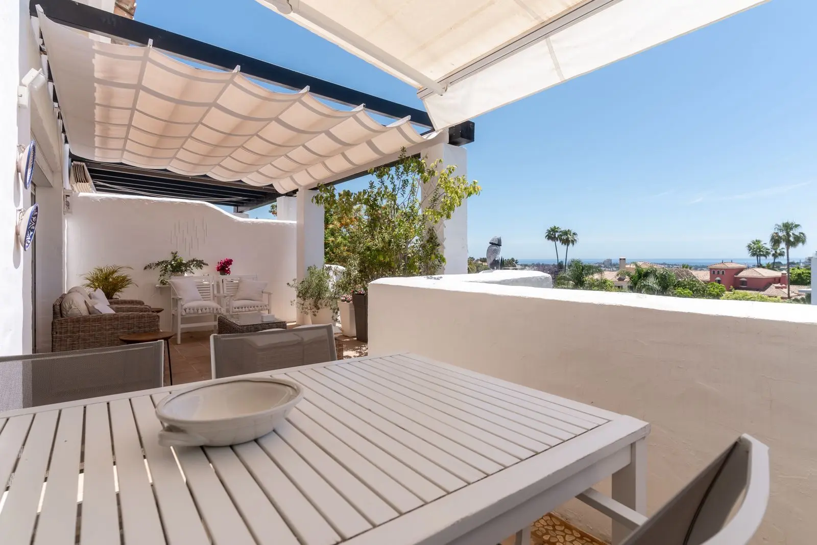 Penthouse w Nueva Andalucía, Marbella