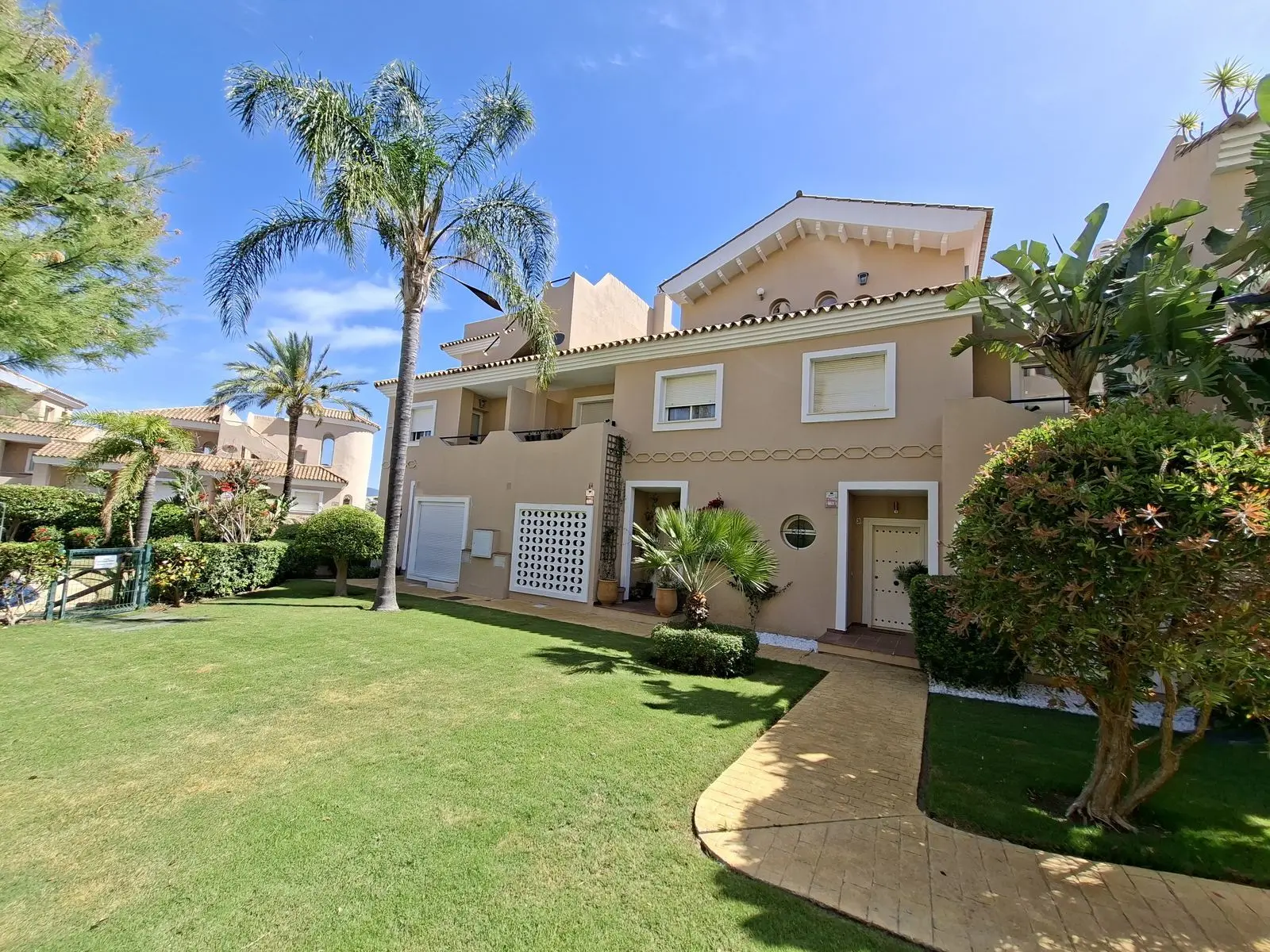 Maison mitoyenne à La Duquesa, Manilva