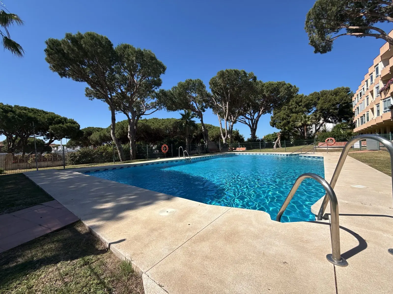 Wohnung in Calahonda, Mijas