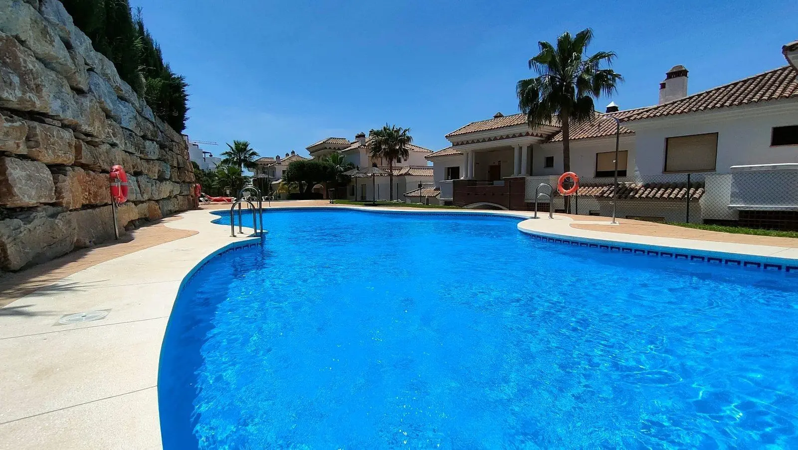 Appartement à Casares Playa, Casares