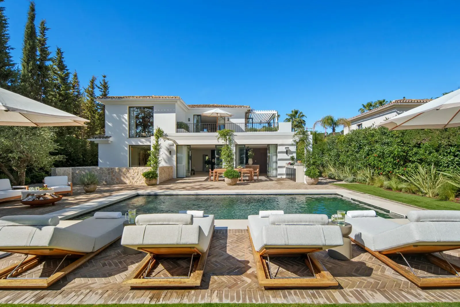 Villa en Nueva Andalucía, Marbella