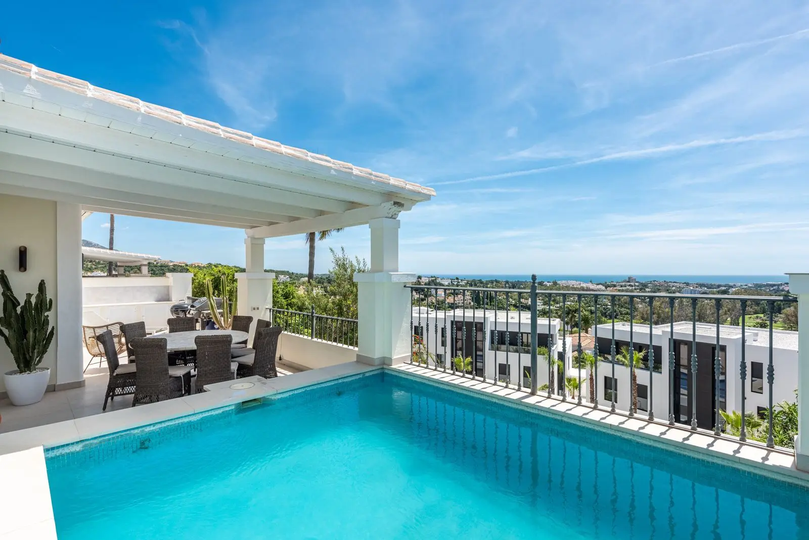 Casa pareada en Nueva Andalucía, Marbella