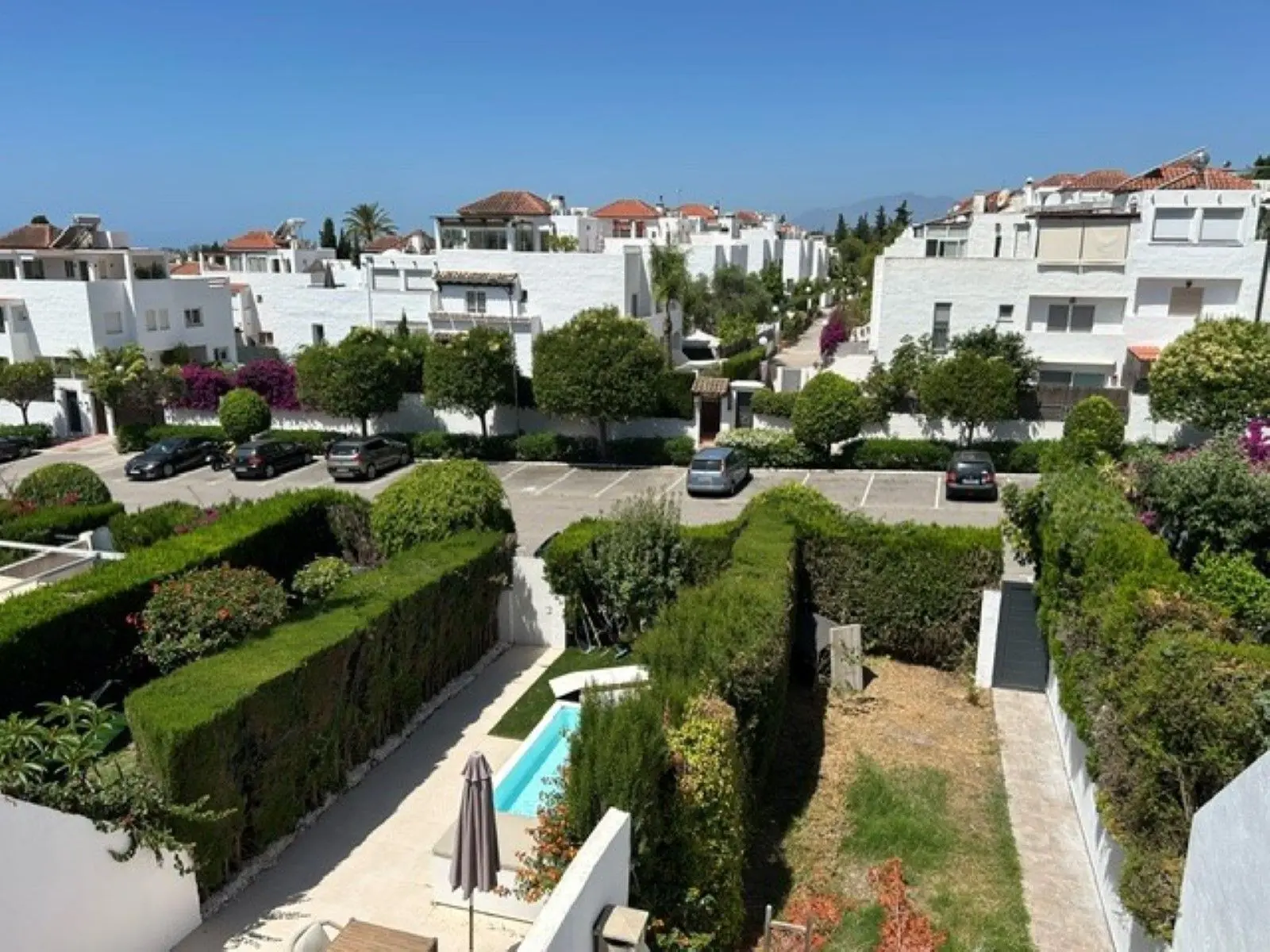 Rijwoning in Nagüeles, Marbella