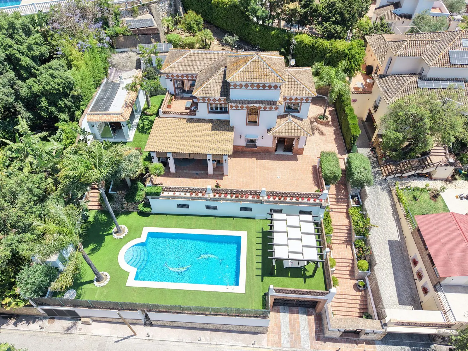 Villa in Elviria, Marbella