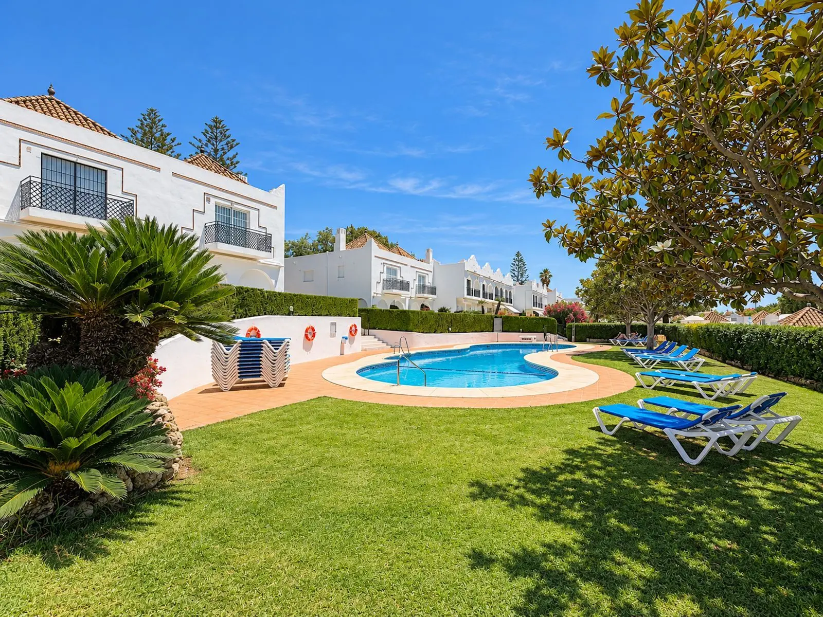 Casa pareada en Aloha, Marbella