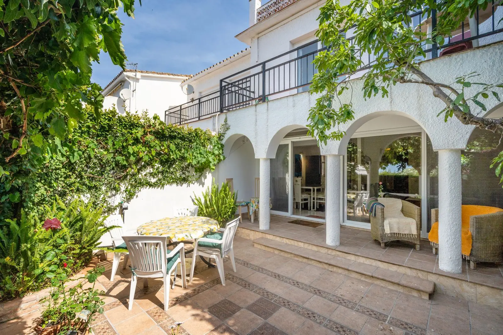 Rijwoning in Costabella, Marbella