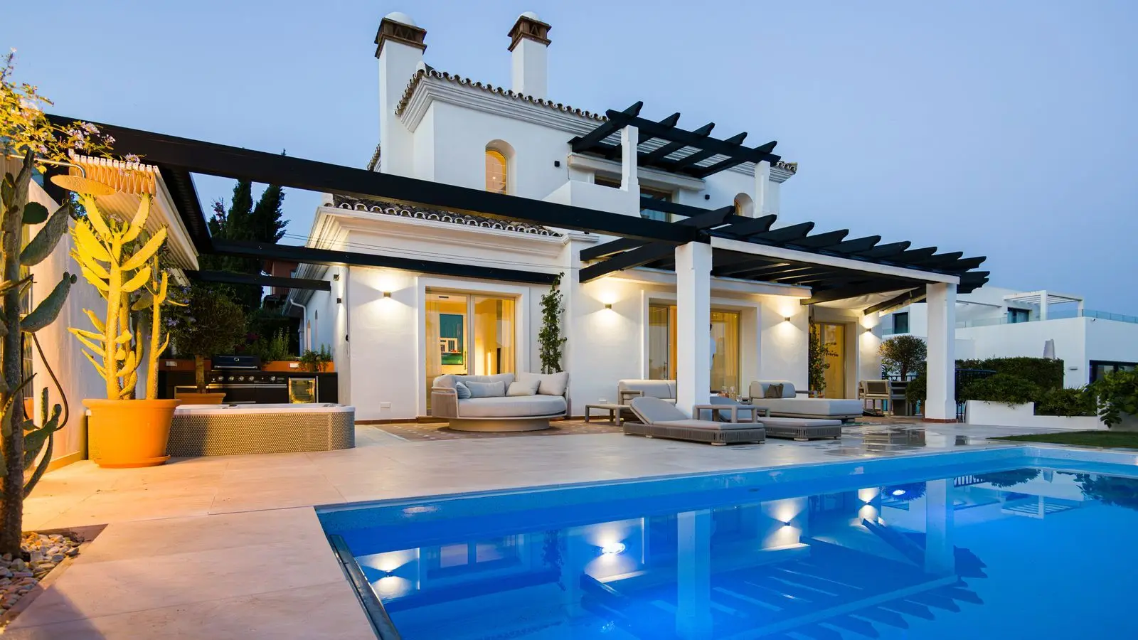 Villa à Las Chapas, Marbella