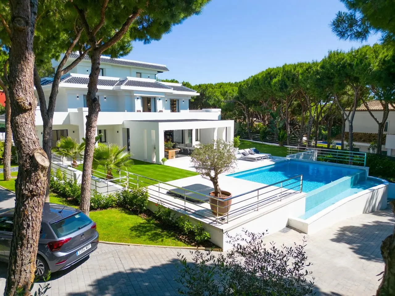 Villa en Las Chapas, Marbella