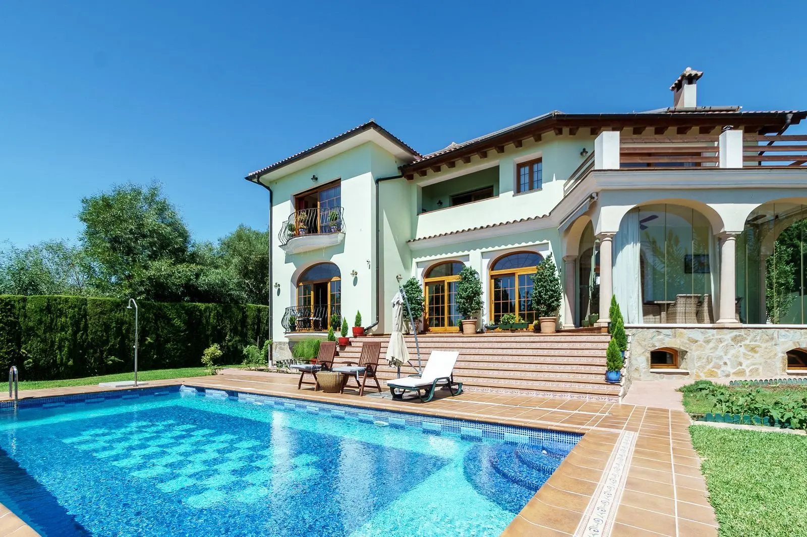 Villa in El Rosario, Marbella