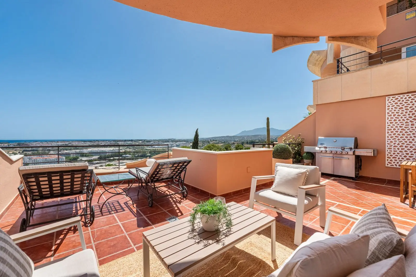 Appartement à Nueva Andalucía, Marbella