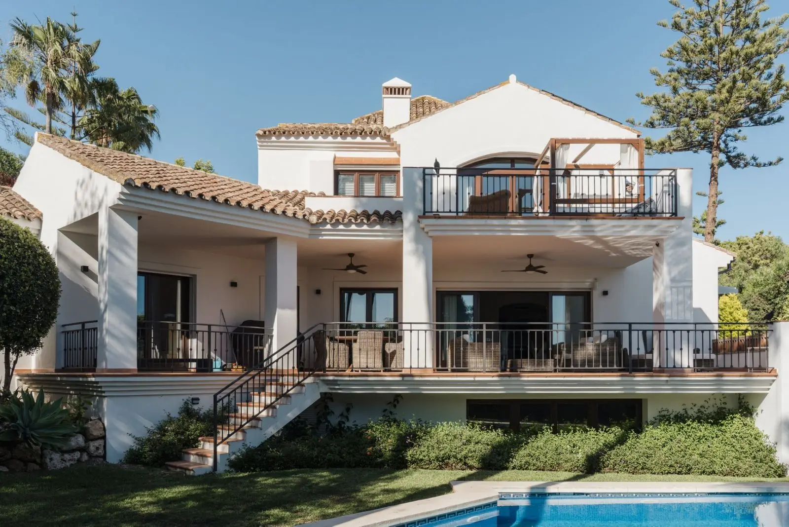Villa in El Rosario, Marbella