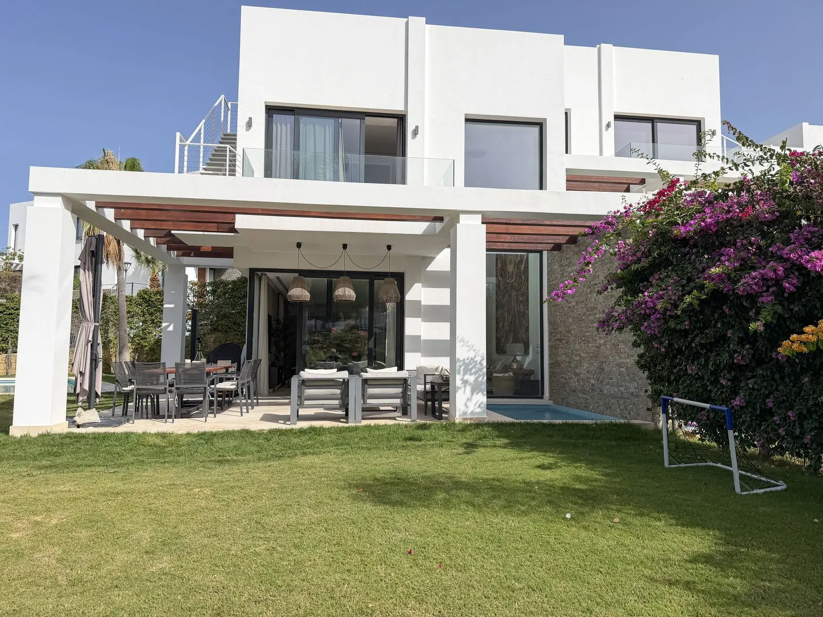 Casa pareada en Calahonda, Mijas