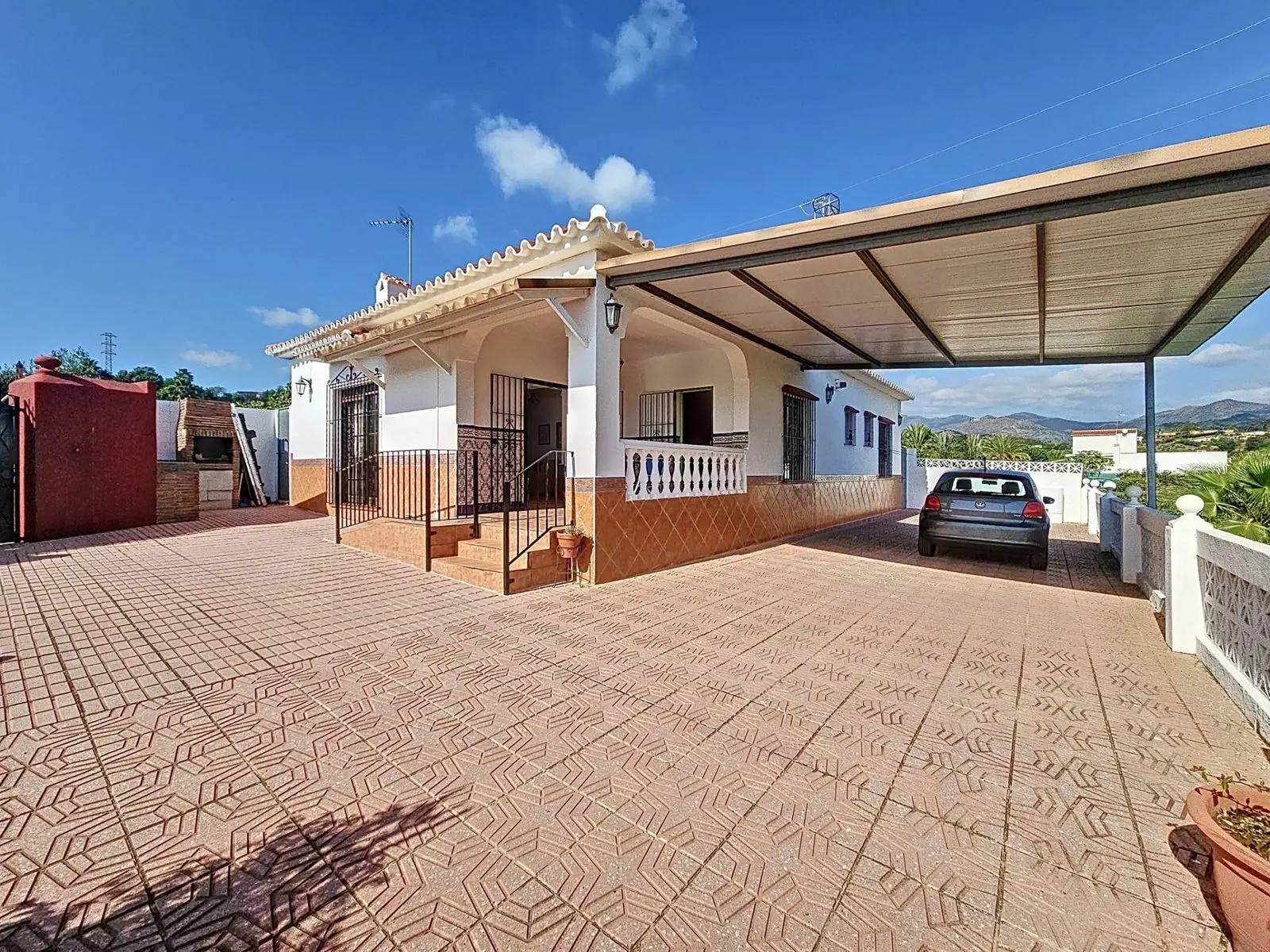 Finca in El Padrón, Estepona