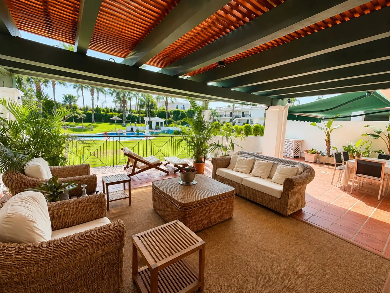 Wohnung in Nueva Andalucía, Marbella