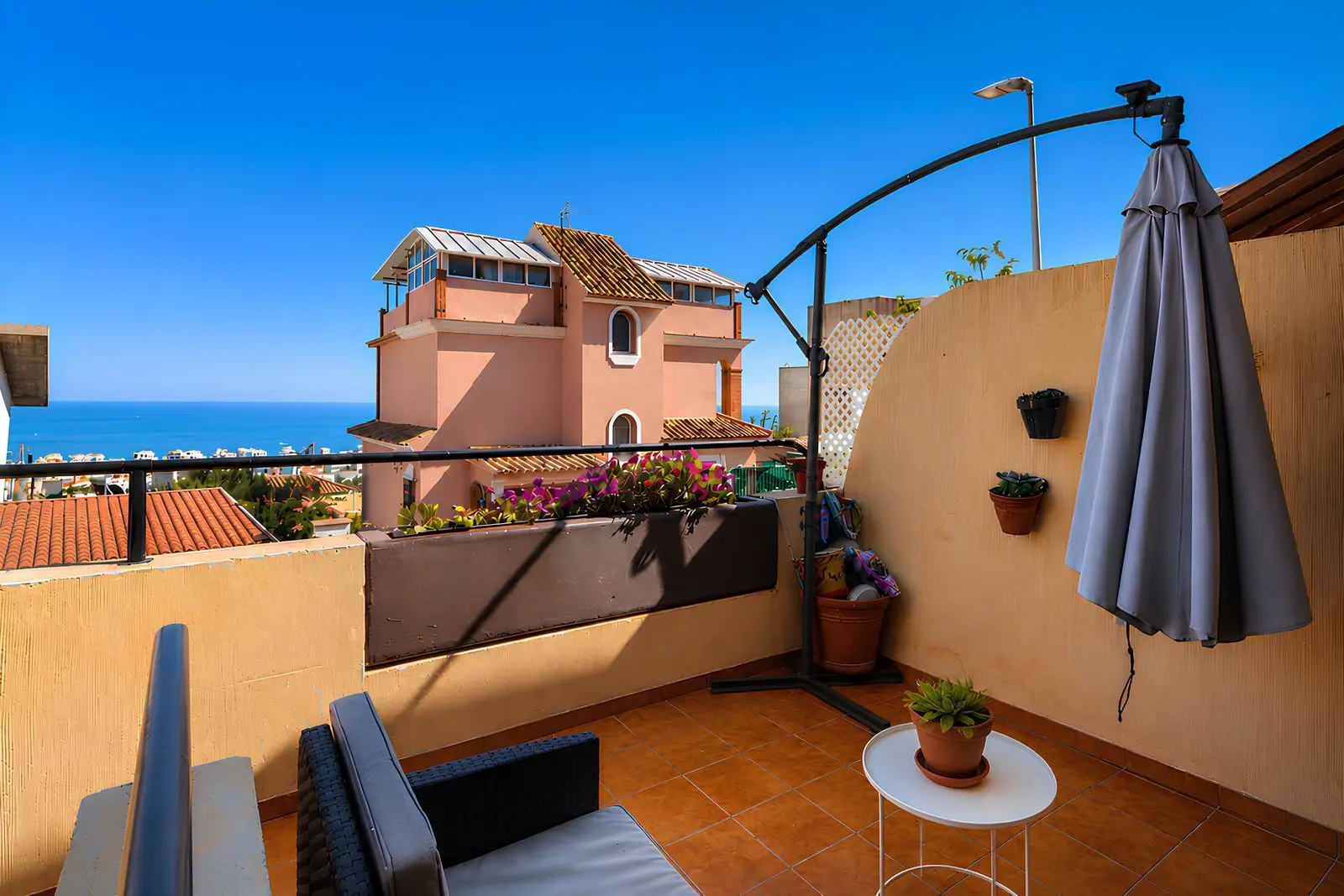 Maison mitoyenne à Benalmadena, Benalmádena