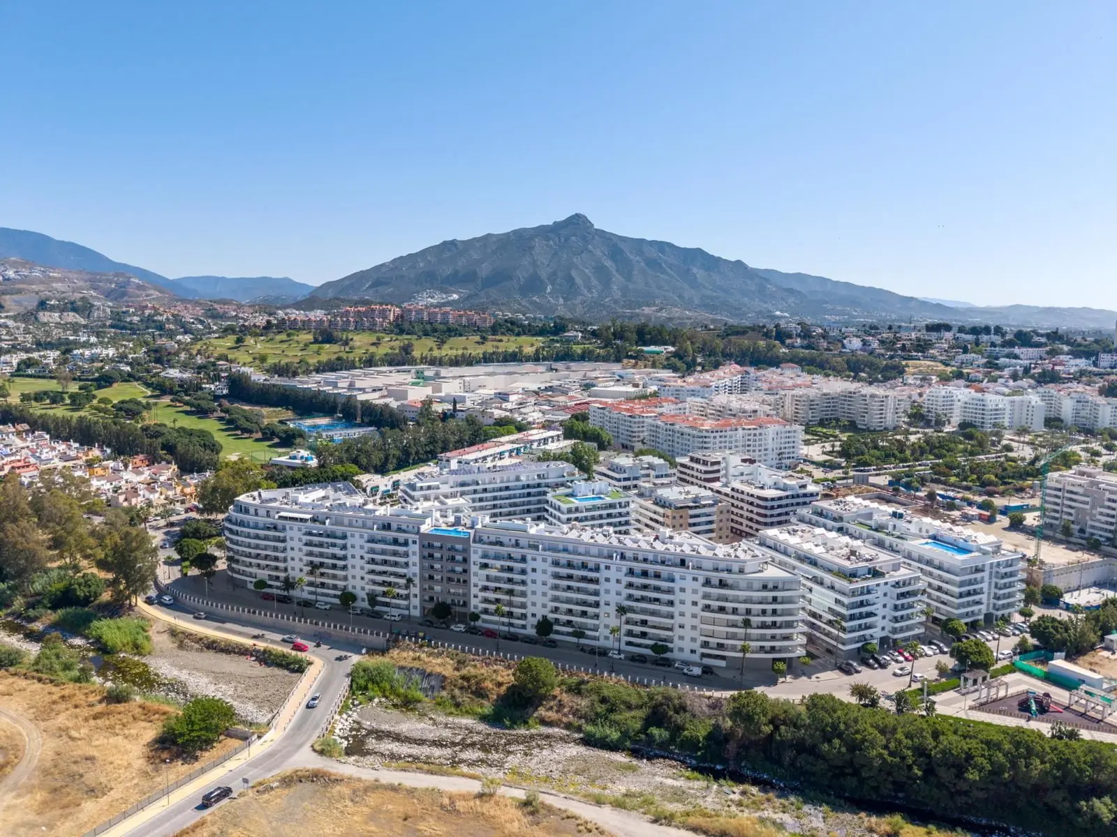 Attico a Nueva Andalucía, Marbella