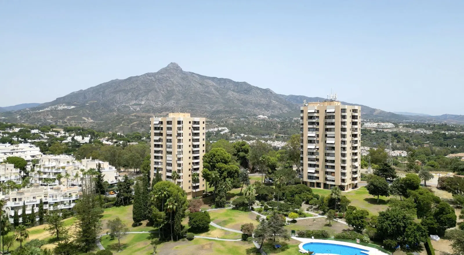 Appartement à Nueva Andalucía, Marbella