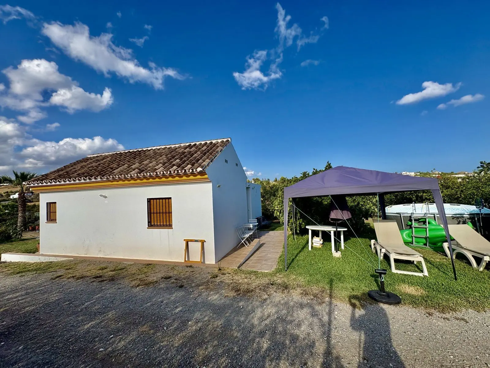 Finca w El Padrón, Estepona