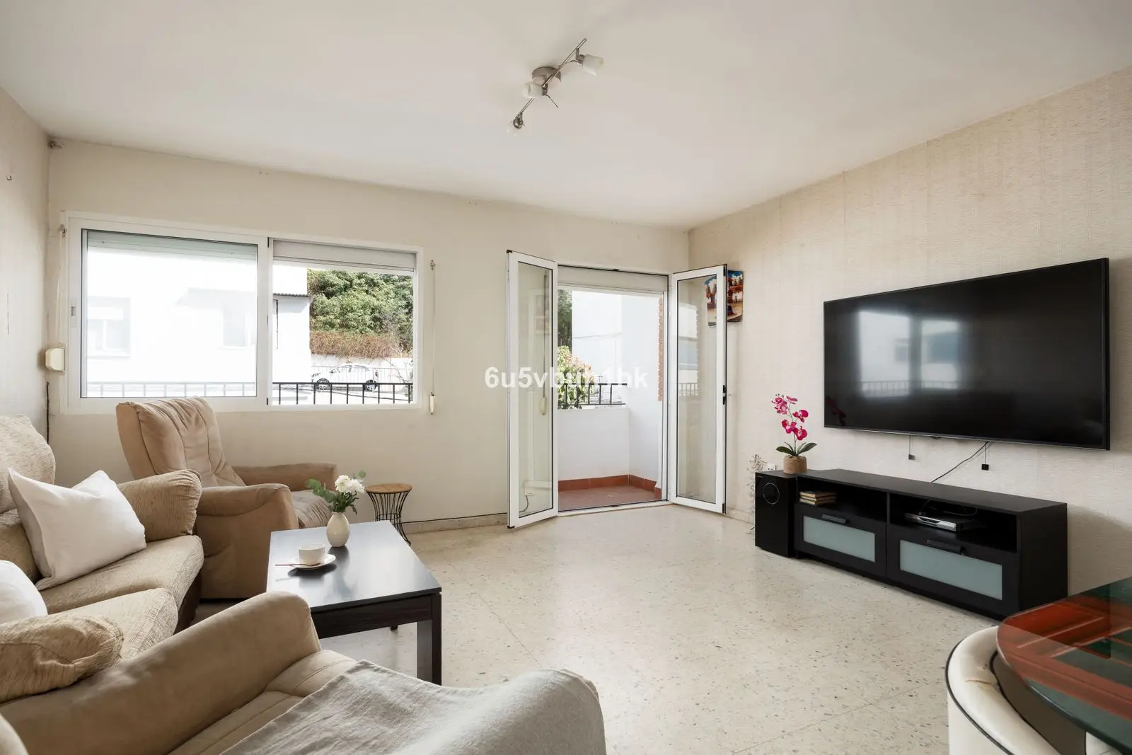 Piso en Benalmadena, Benalmádena