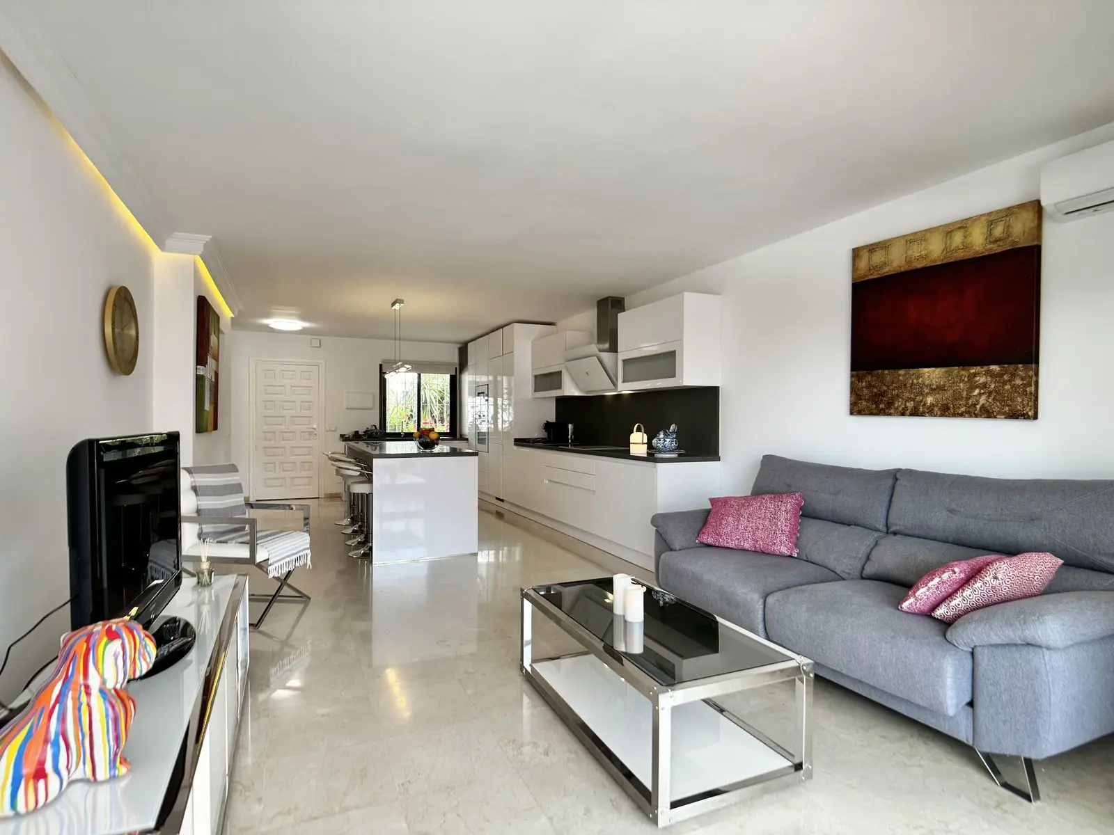 Wohnung in Nueva Andalucía, Marbella