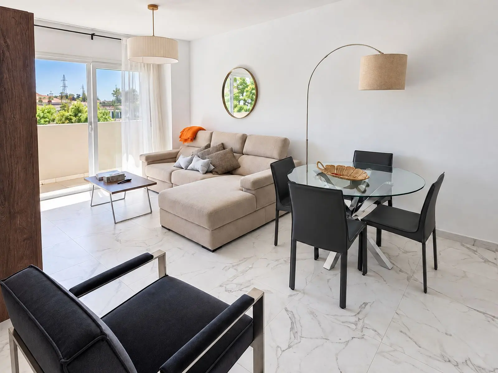 Appartement à Nueva Andalucía, Marbella