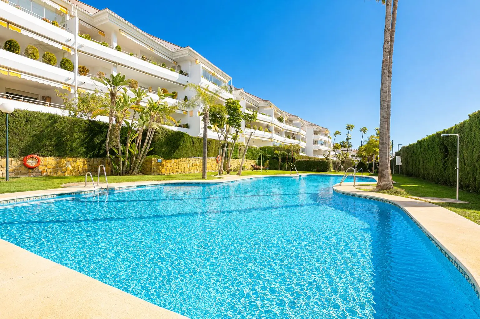 Penthouse à Guadalmina Baja, Marbella