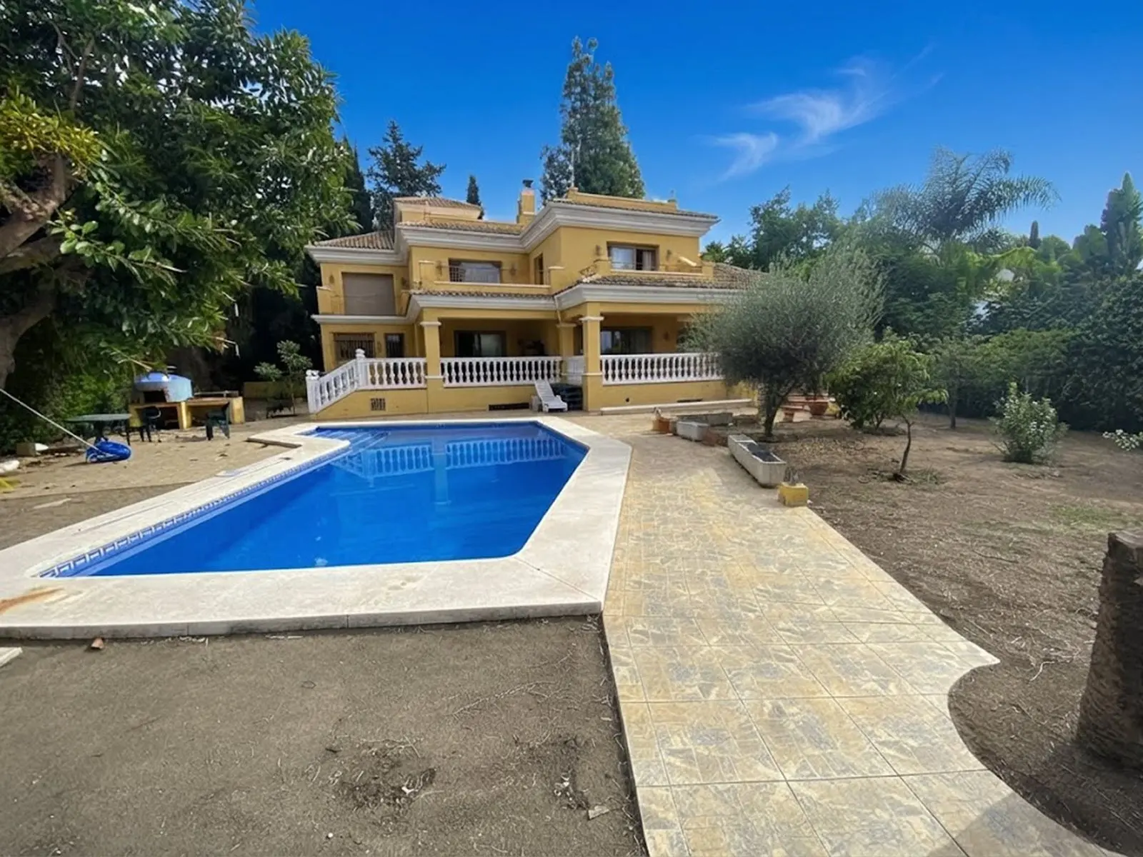 Villa en Nueva Andalucía, Marbella