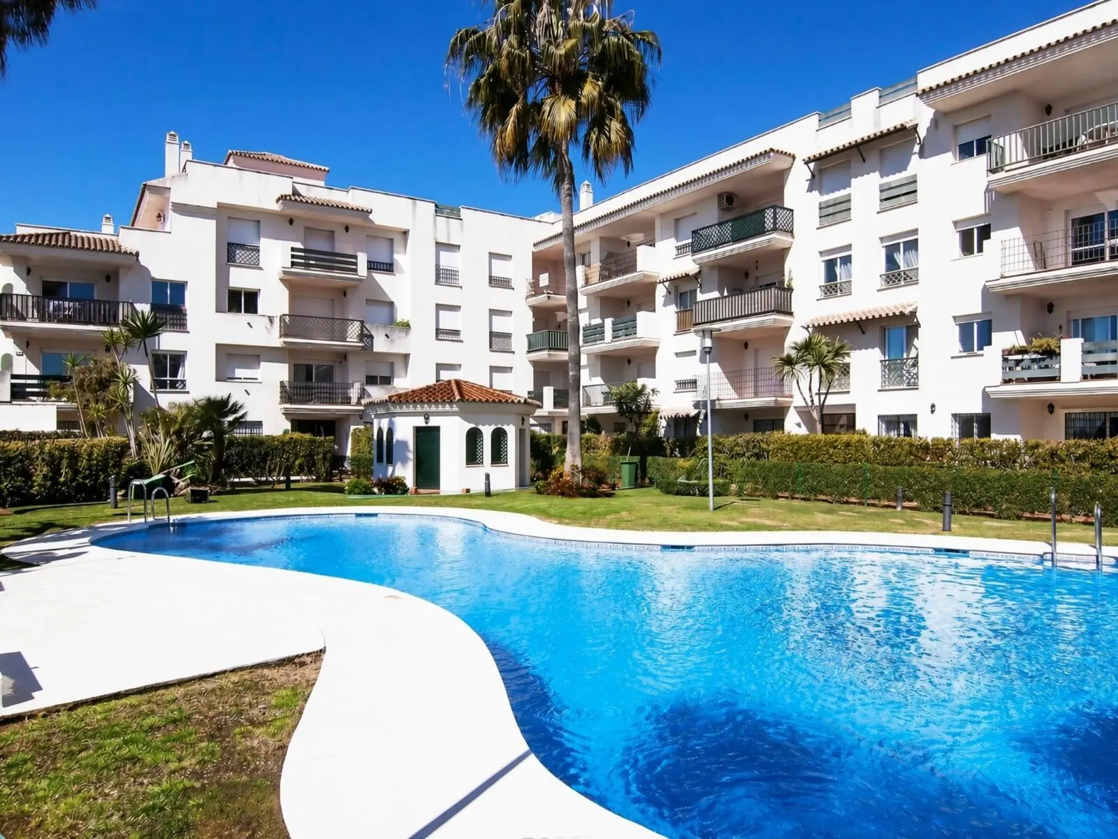 Appartement à Nueva Andalucía, Marbella