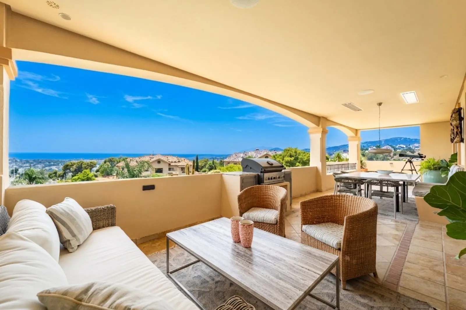Penthouse à Nueva Andalucía, Marbella