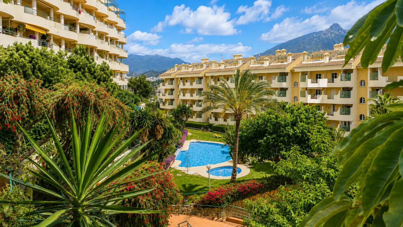 Appartement à Nueva Andalucía, Marbella