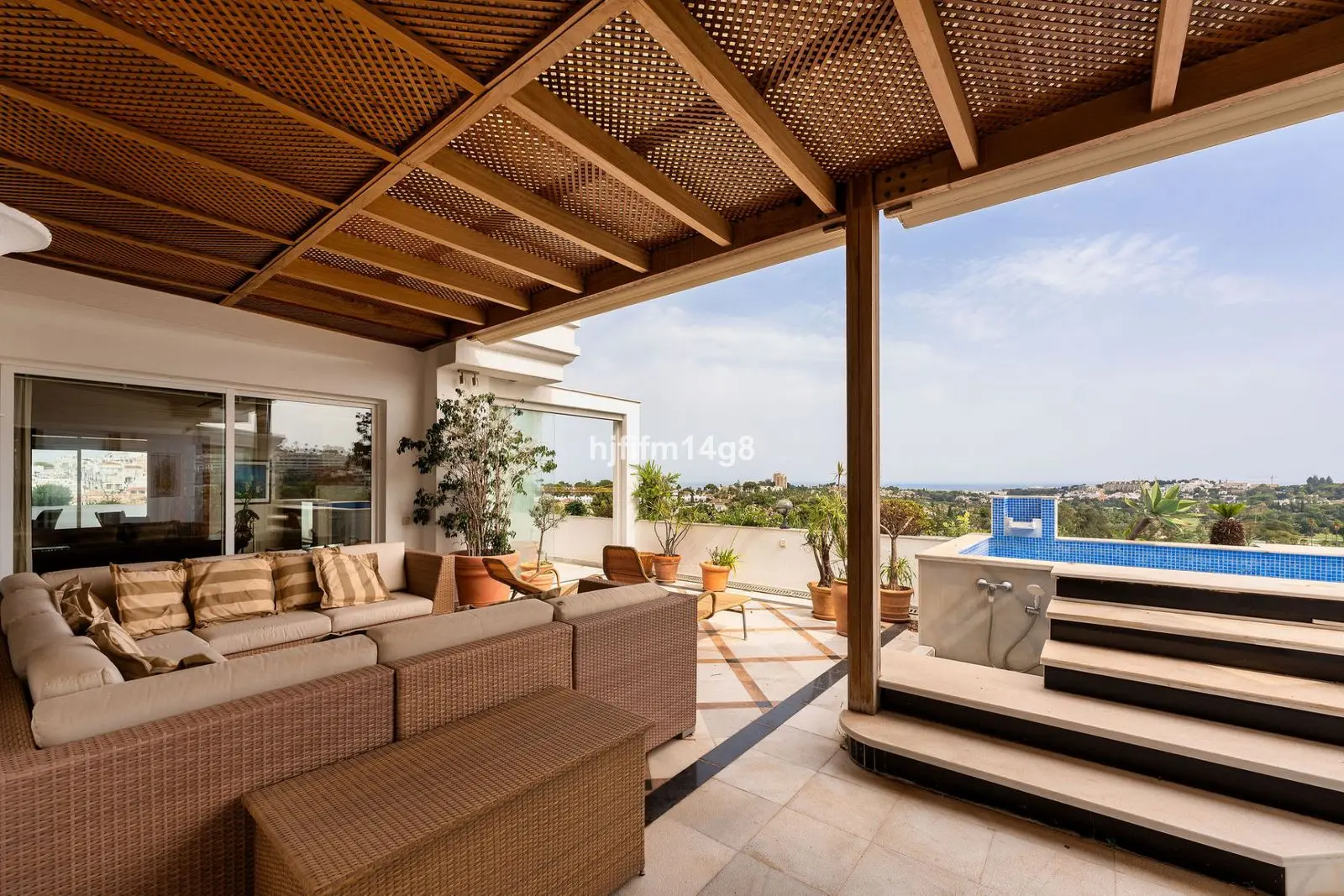 Penthouse à Nueva Andalucía, Marbella