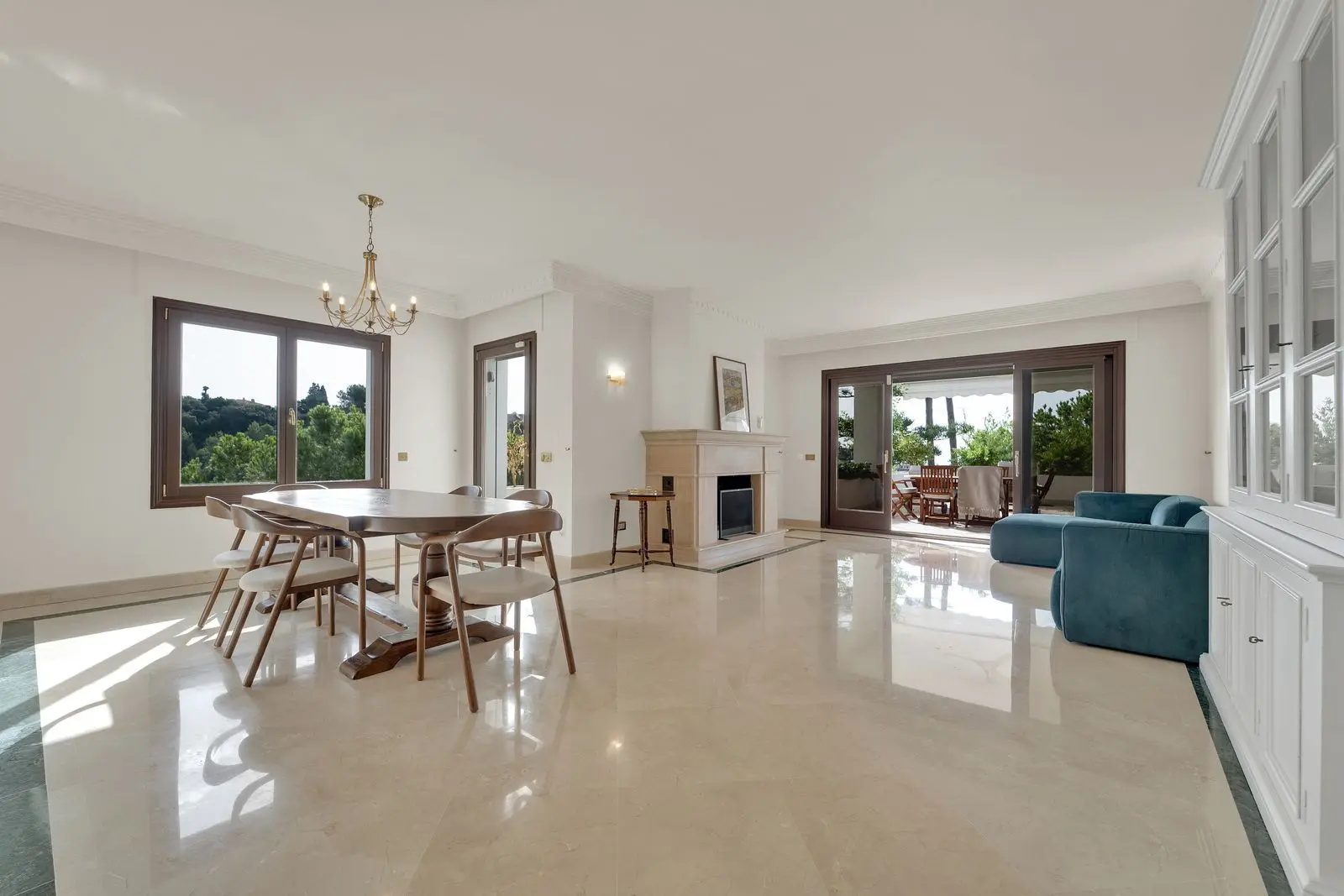 Apartamento bajo en Nagüeles, Marbella