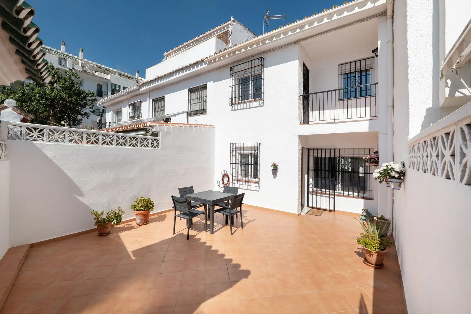 Casa adosada en Nueva Andalucía, Marbella