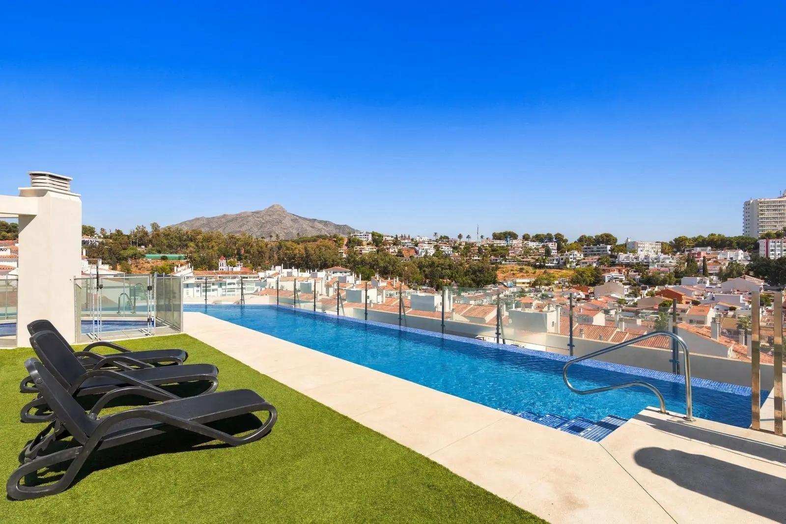 Piso en Nueva Andalucía, Marbella