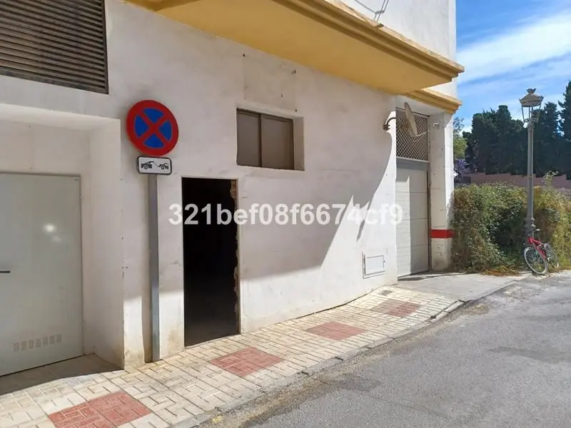 Local en Estepona