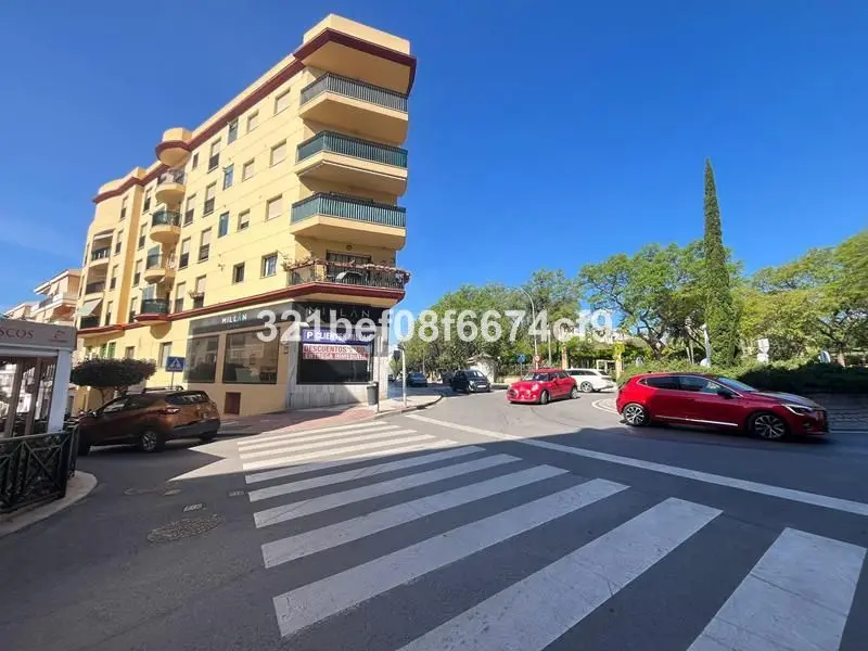 Local en Estepona