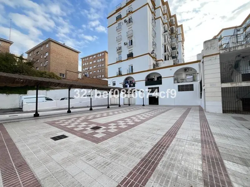 Local en Estepona