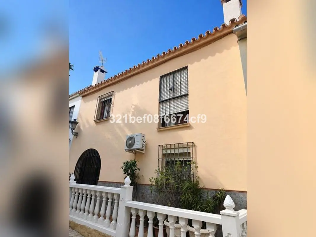 Casa adosada en Estepona