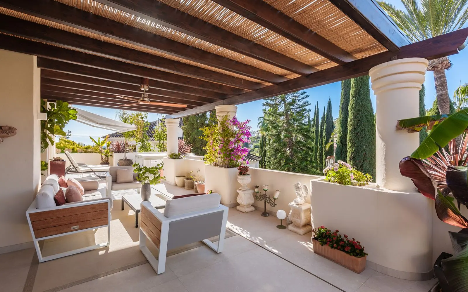 Penthouse à Nueva Andalucía, Marbella