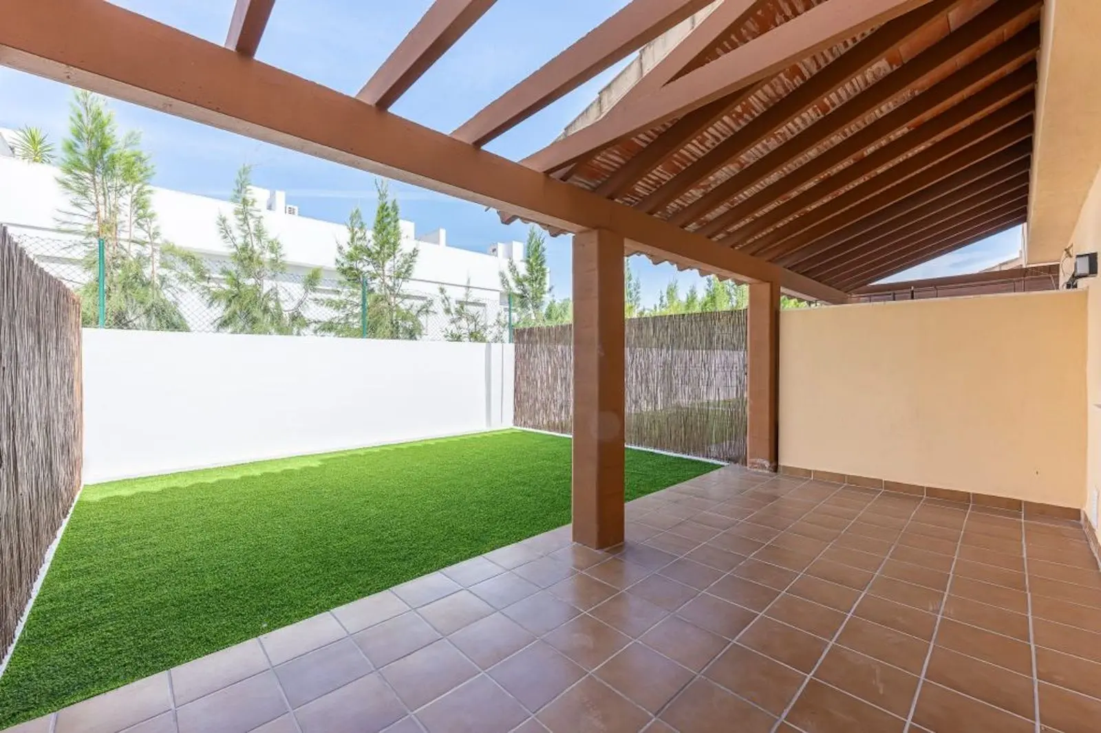 Casa pareada en Calahonda, Mijas