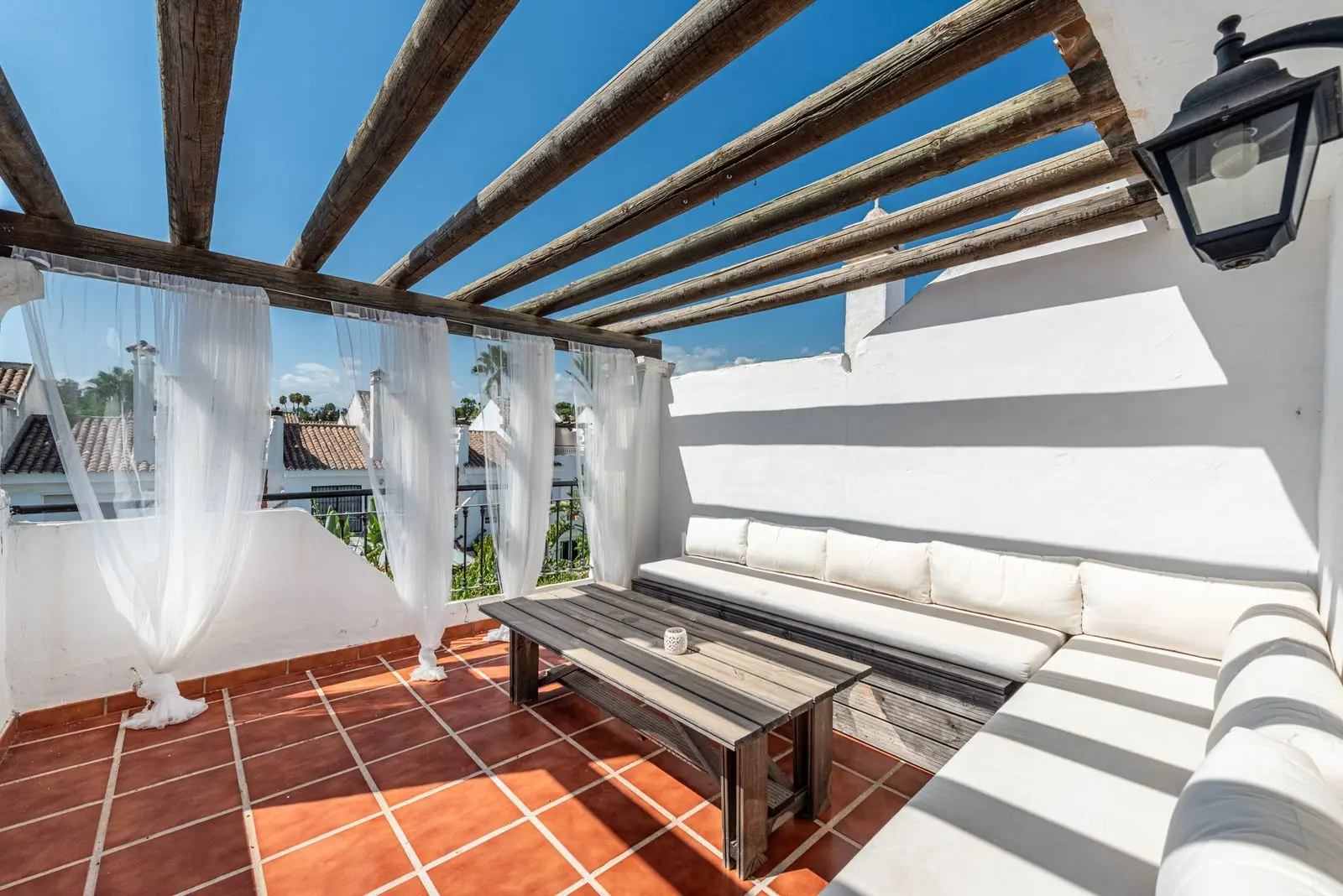 Casa adosada en Nueva Andalucía, Marbella