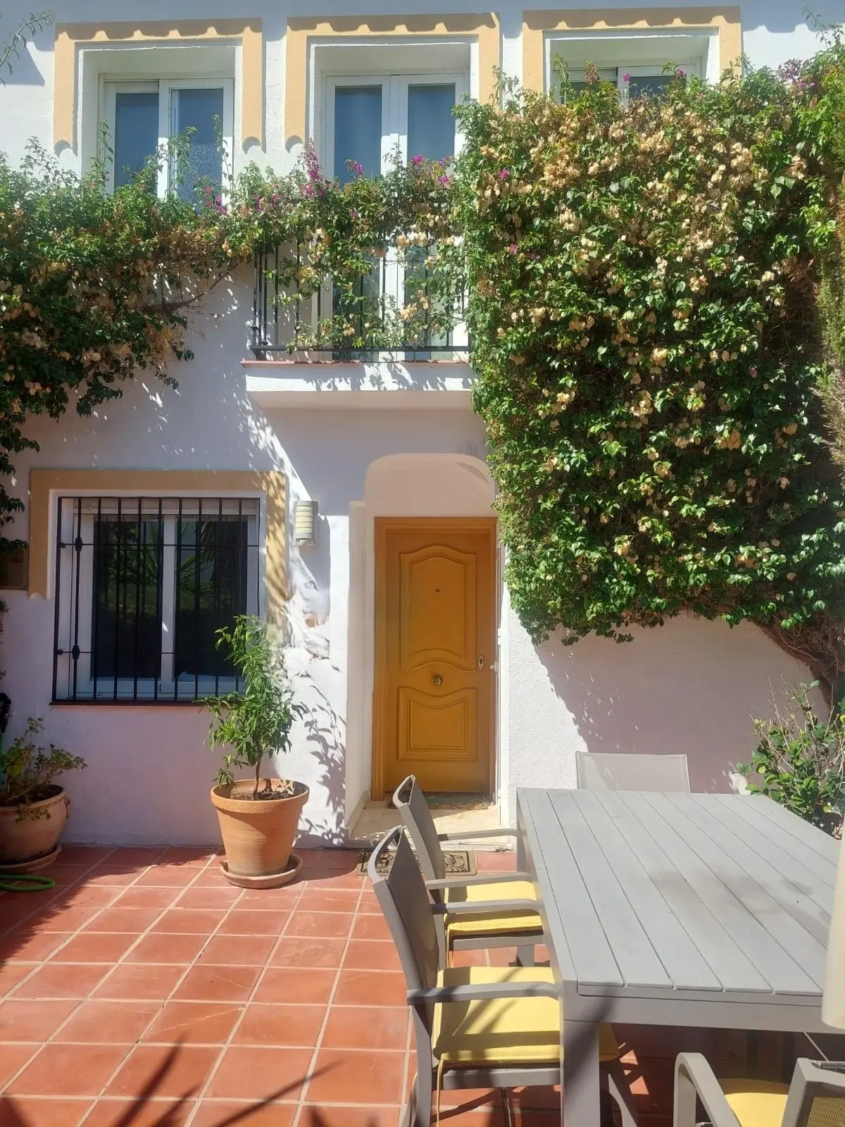 Casa adosada en El Paraíso, Estepona